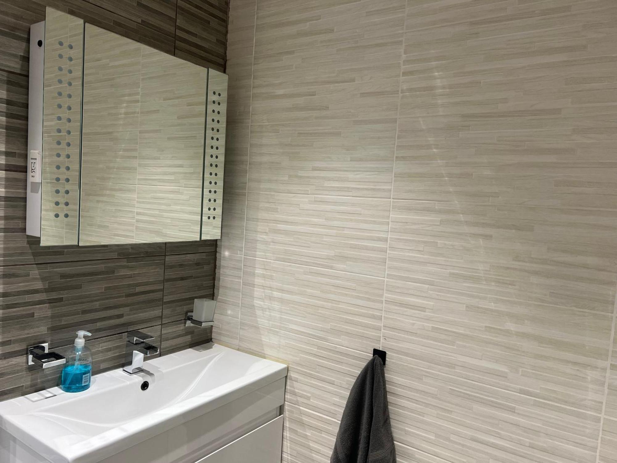 הרן ביי The Broadway Beach House With Hot Tub מראה חיצוני תמונה